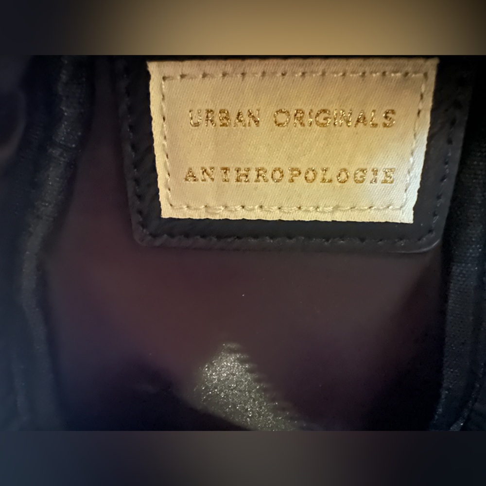 Urban Originals Black Crossbody Sling Bag with Patterned Strap - Picture 6 of 10